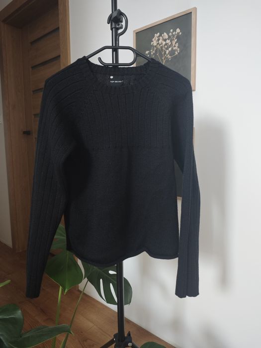Czarny sweter Top Secret rozmiar M wełna 50%! Hot viral