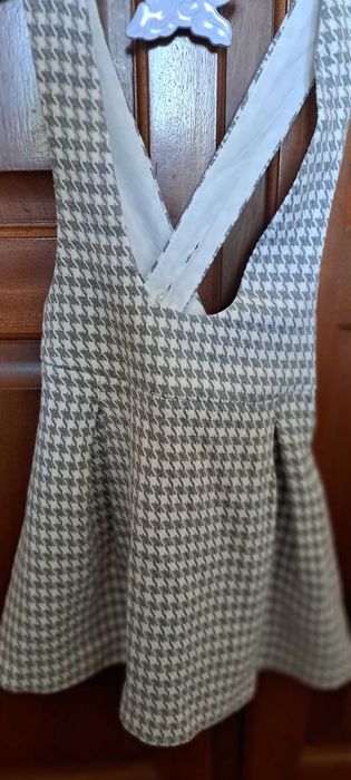 Vendo vestidos da mayoral de menina 4 anos