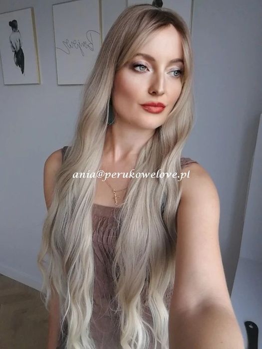 Peruka BLOND ombre długie włosy na co dzień jak naturalne