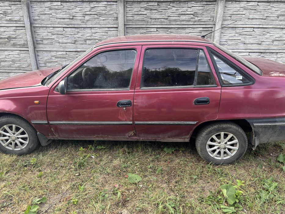 Daewoo nexia 1,5