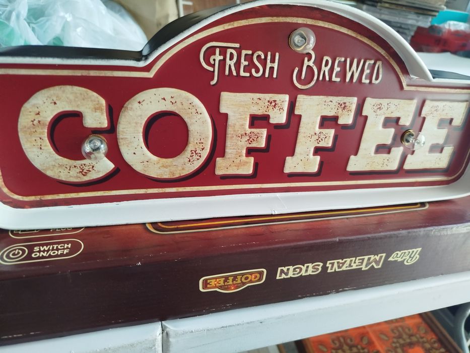 Tablica   podświetlana metalowa   neon   LED  COFFE   .Retro