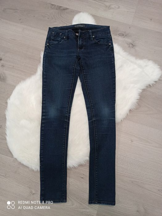 Jeansy granatowe reserved r. 36
