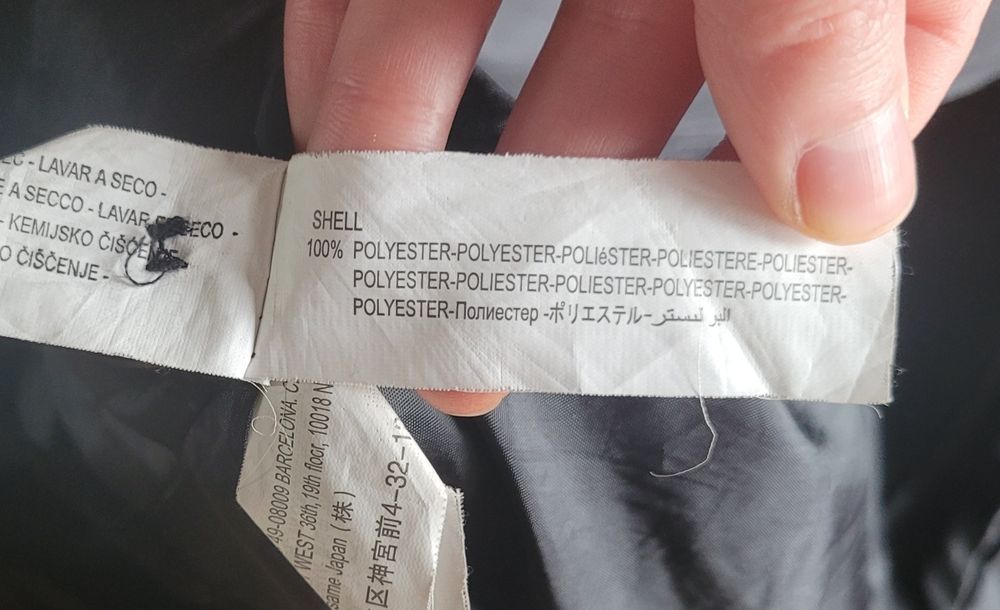 Czarny płaszcz Desigual 42 kwiaty