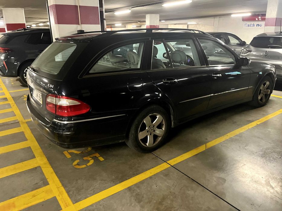 Mercedes-Benz E 320