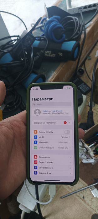 Продам iPhone X 64g