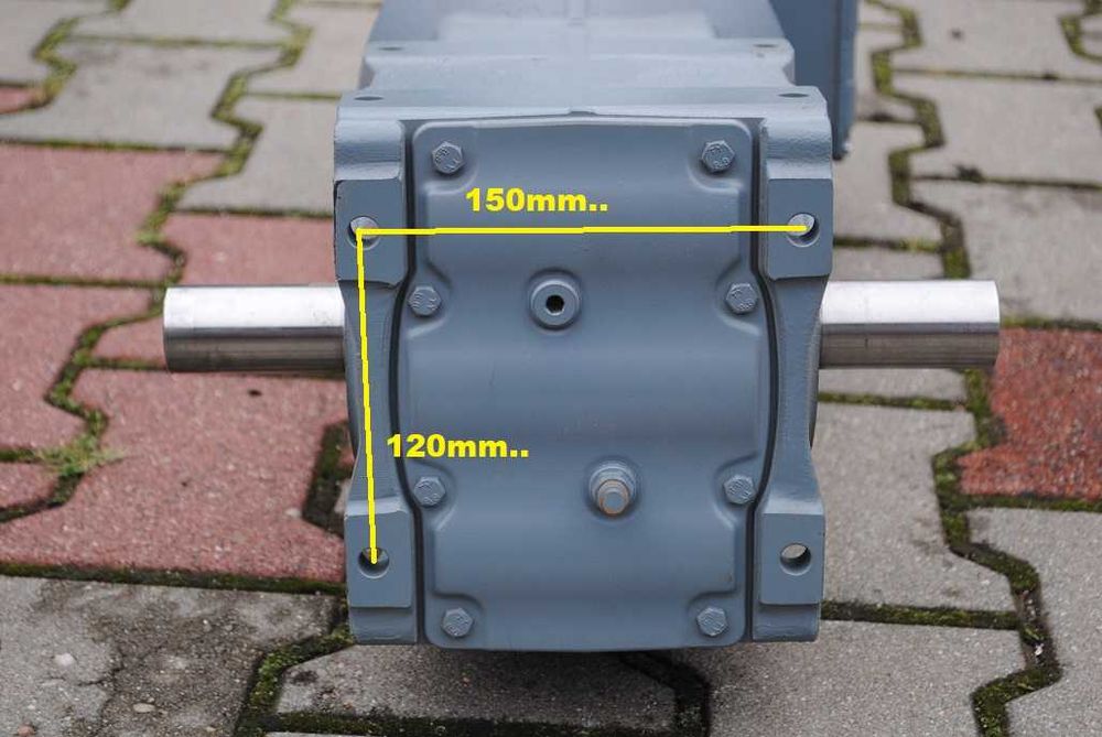 Motoreduktor kątowy 1.5kw. 33obr./min. z hamulcem. Firmy SEW