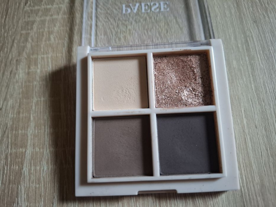 Paleta cieni Paese