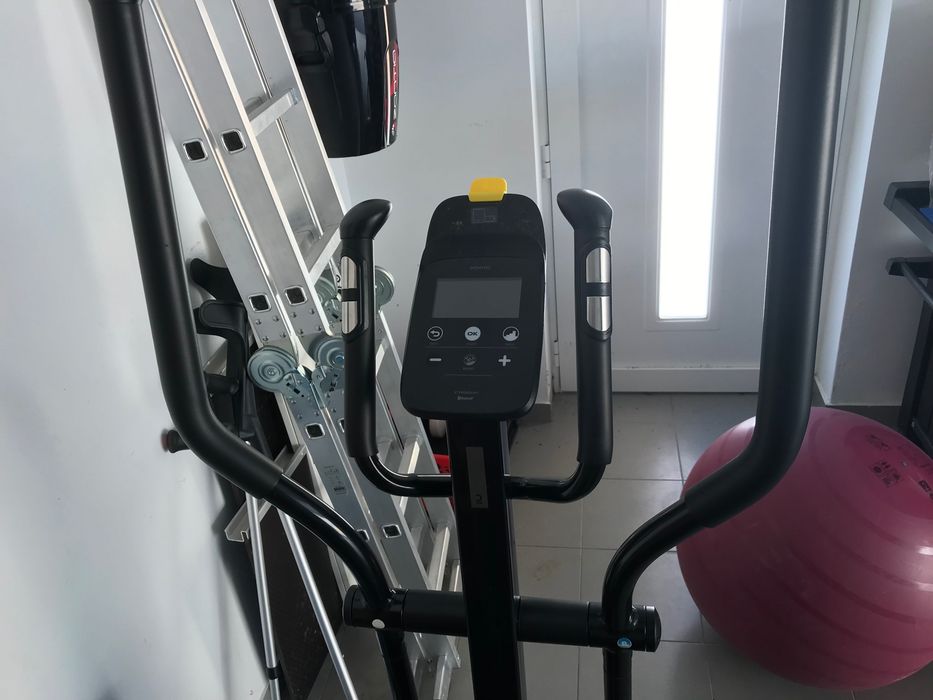 Vélo elliptique dyonisos 520 250€