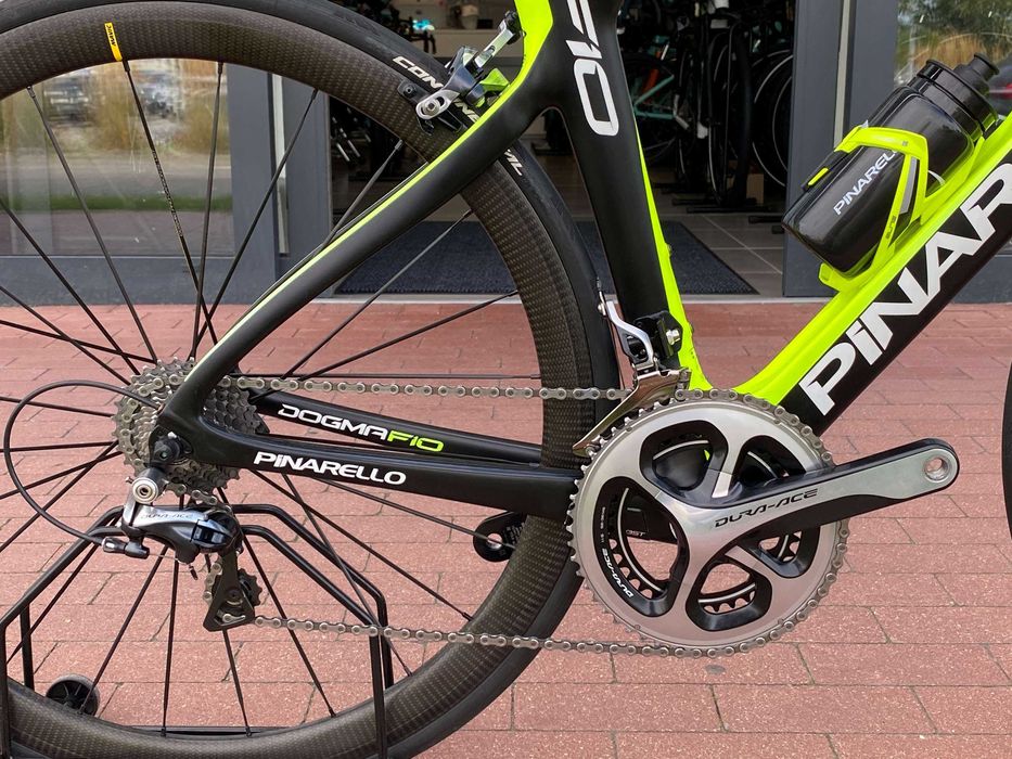 Rower szosowy Pinarello Dogma F10 Shimano Dura-Ace Koła karbonowe Rower używany