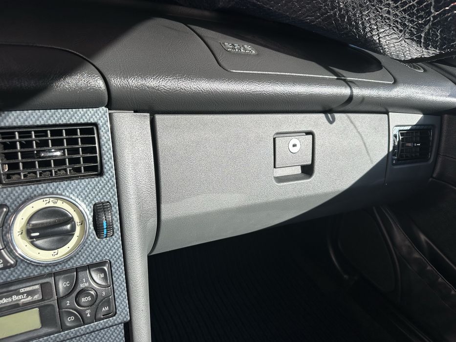 Mercedes-Benz SLK 200 — fotografia 12