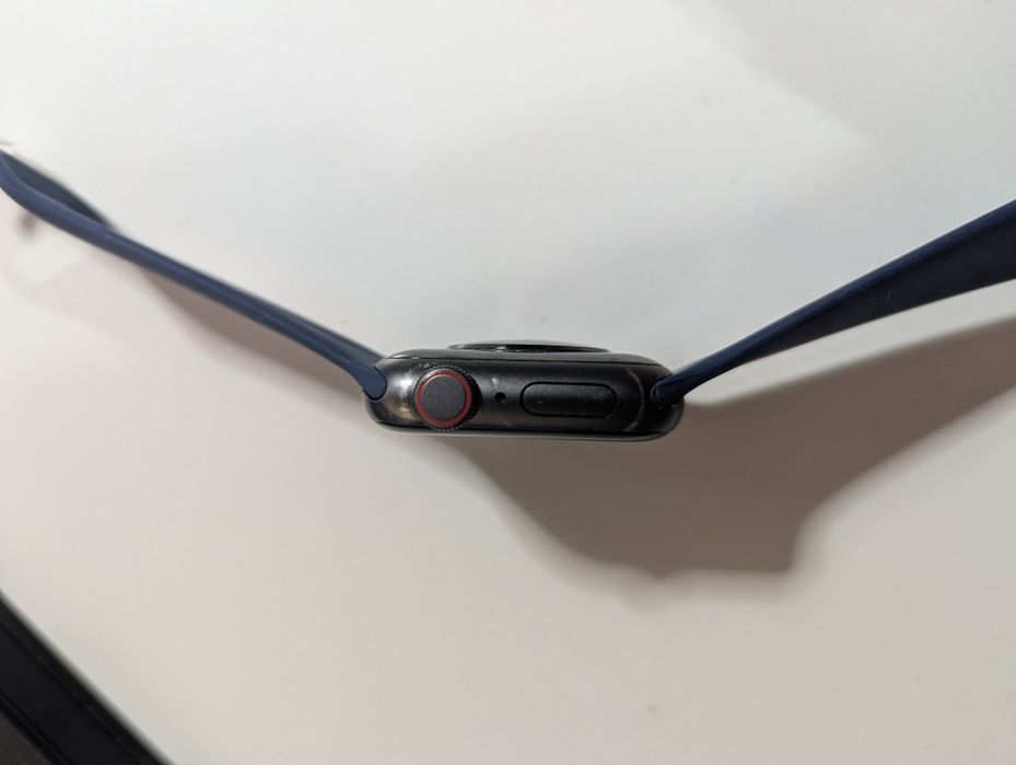 МАГАЗИН Все працює акб 88% Apple Watch se 40 mm Space Gray