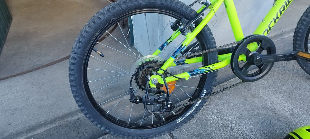 Bicicleta BTT Criança Rockrider ST 500 (Roda 20") – Amarelo Fluorescente (6-9 anos)