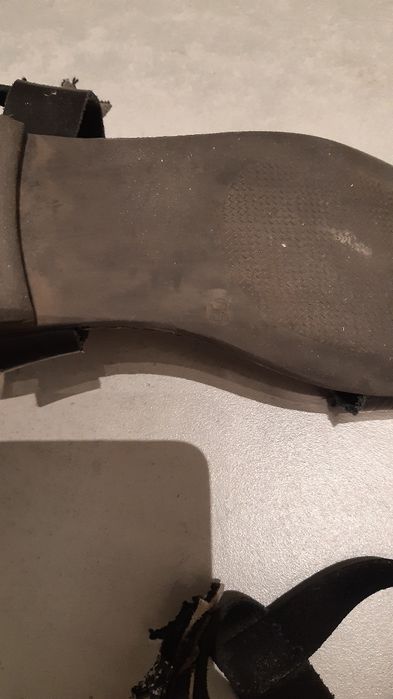 Sandały czarne z gwiazdkami 35