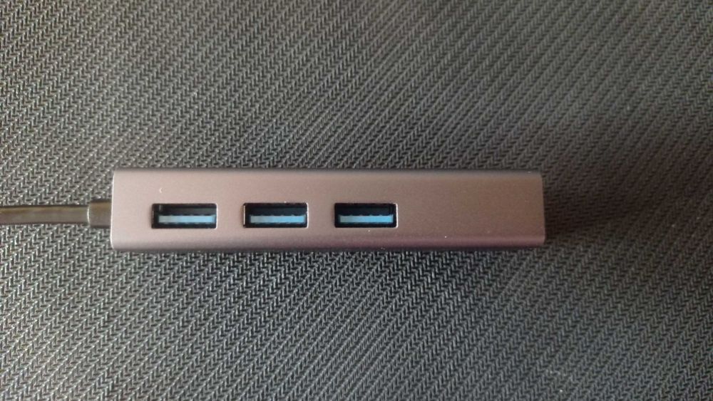 Продам USB hub Cablexpert для USB Type-C на виходи (Ethernet/USB х3) та (HDMI/USB/PD)