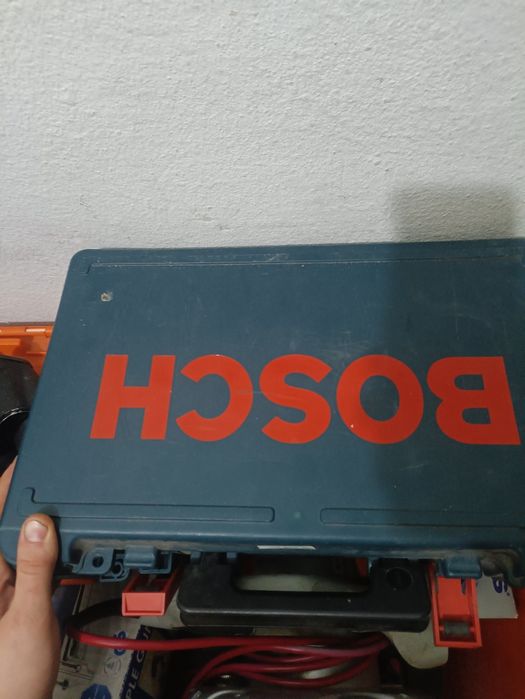 Лобзик электрический Bosch GSE 100 BCE