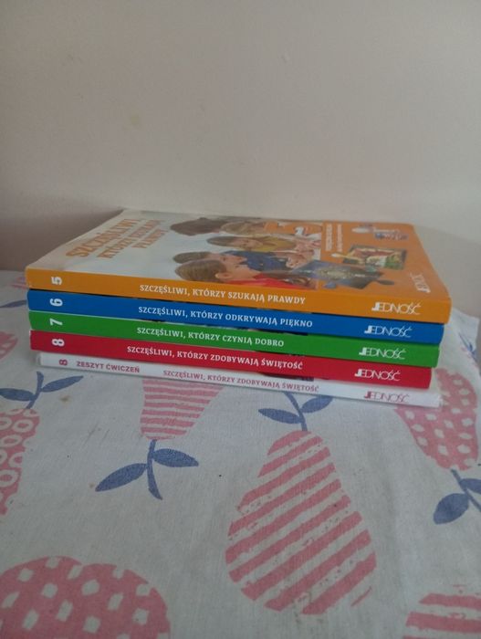 Książki do religii klasa 5,6,7,8 + zeszyt ćwiczeń klasa 8