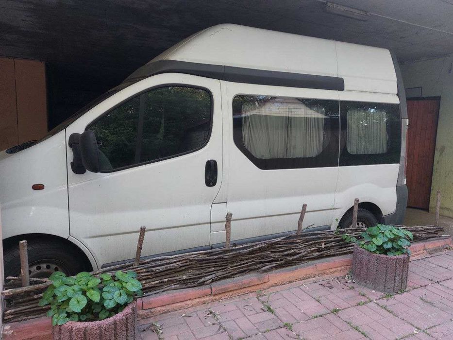 Renault Trafic 2007 II покоління (FL), високий, білий