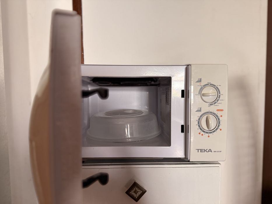 Microondas TEKA MW 20