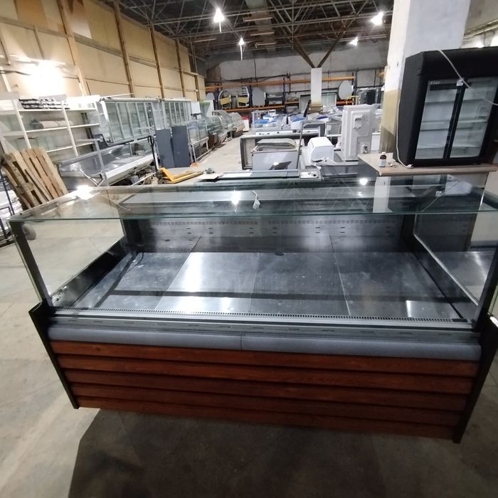 Витрина КУБ Холодильная 1.3. 1.6. 1.9  2.5 метр.