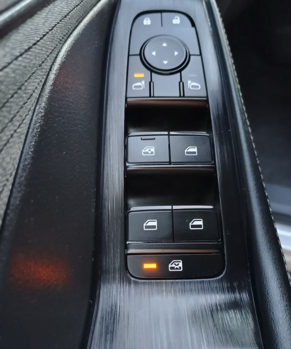 Nissan Rogue T33,2023 рік. Ідеал. Стан 76 тис.пробіг