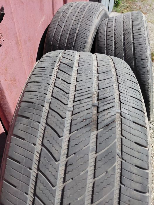 Шини 245/50 R18  3 - шини Bridgestone, 1 - Michelin