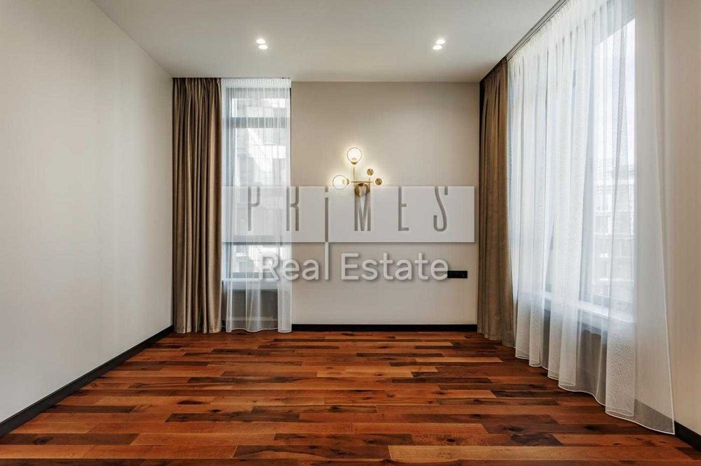 Продаж 4к квартири 125м3 ремонт TRIIINITY Василя Тютюнника 39/2 Печерськ