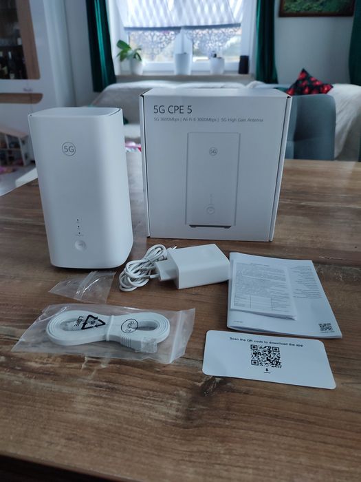 Router stacjonarny 5G CPE 5s (H153-381)