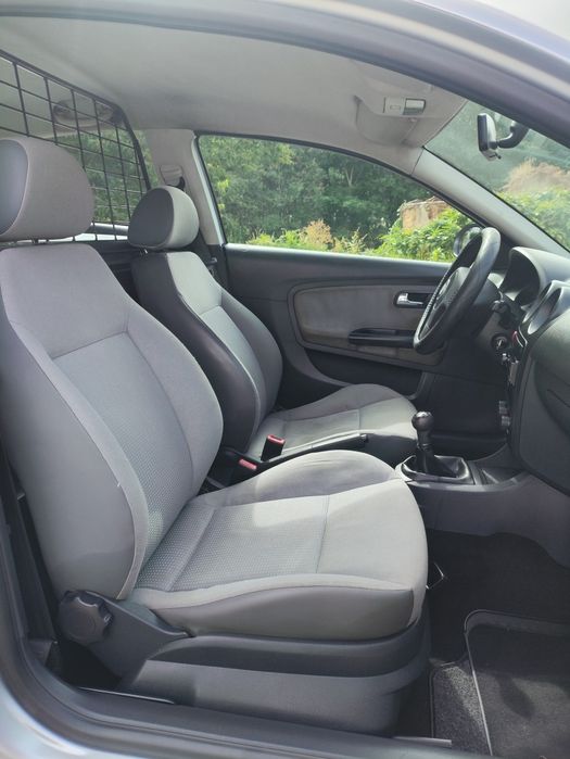 Seat Ibiza 2 Lugares 1.4 TDI — 2004