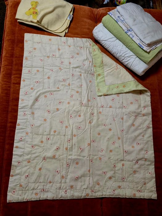 Одеяло дитяче постіль