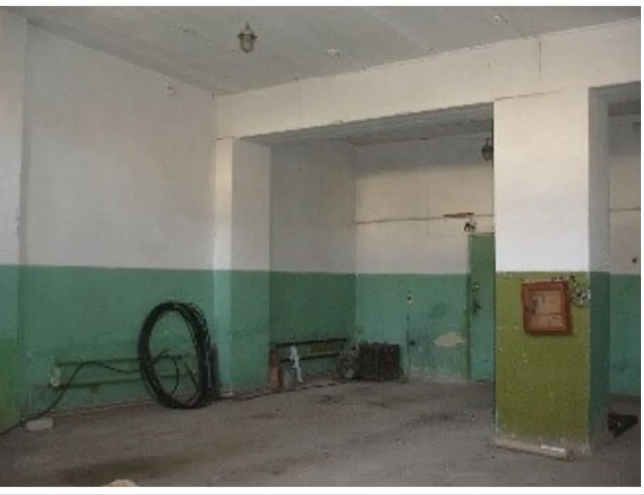 Оренда гаражів , приміщення 1-го та 2-го поверху