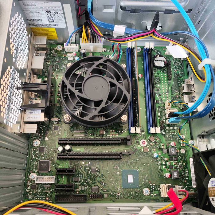 Супер ціна! Fujitsu Esprimo P957 i5-6500 8 GB ddr4  256 gb NVME — Надійний ПК з Європи  для роботи навчання та розваг