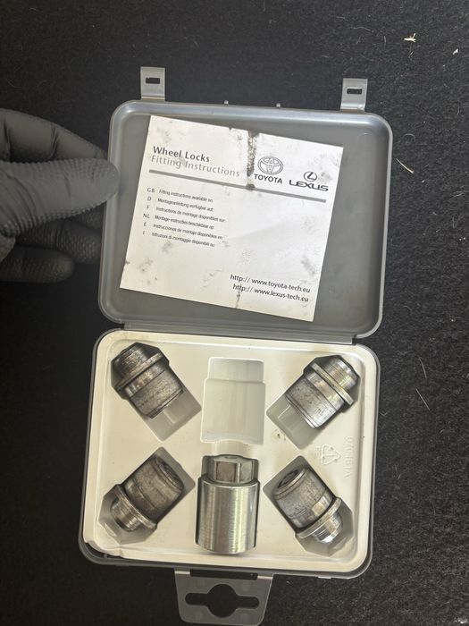 Pernos de segurança de roda Toyota Lexus