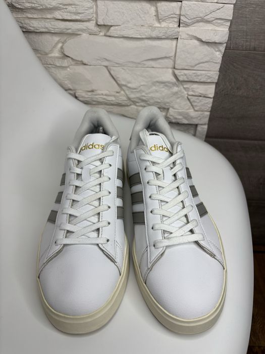 Оригінальні чоловічі кросівки кеди Adidas 44р.(28 см)