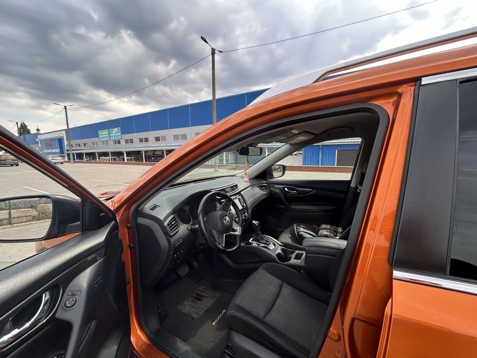 Власне авто Nissan Rogue