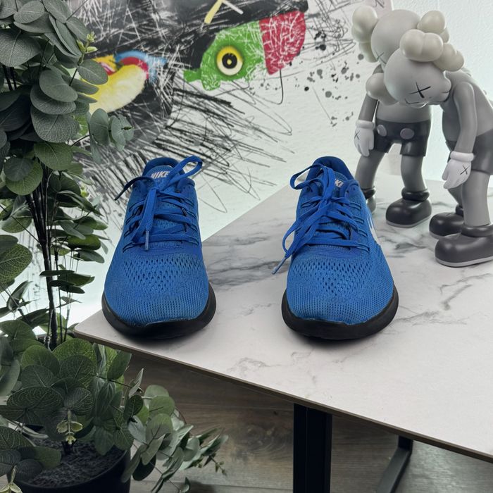 Кросівки Nike Free RN 42 розмір Е6137