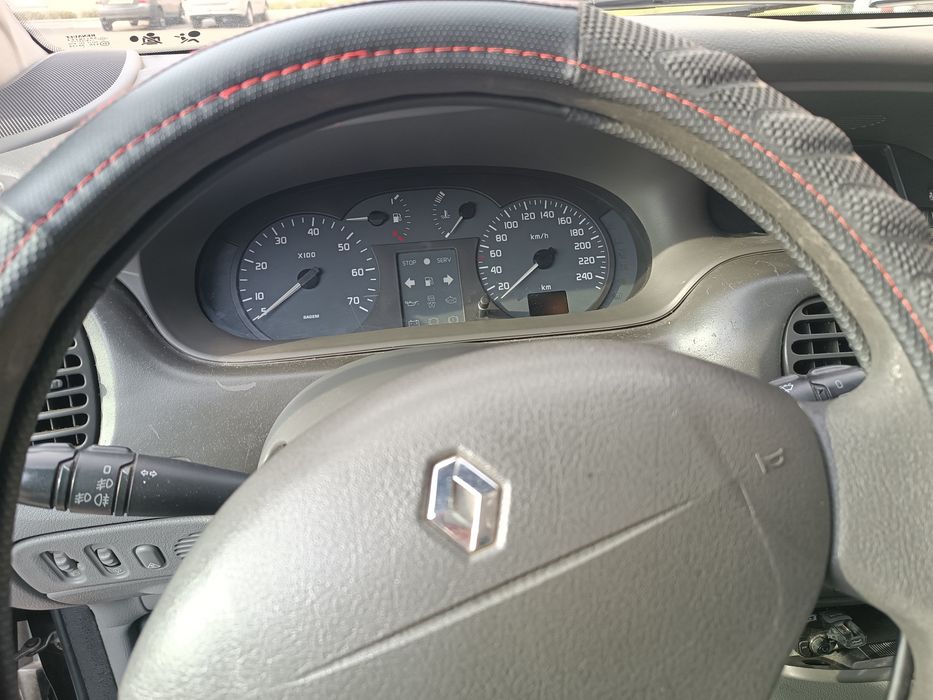 Renault Scenik |