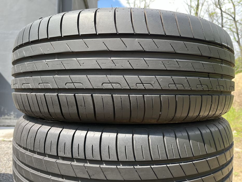 Шини 225/55 R17 Godyear 4 літні гуми
