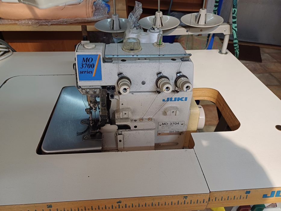 Overlock 3 nitkowy