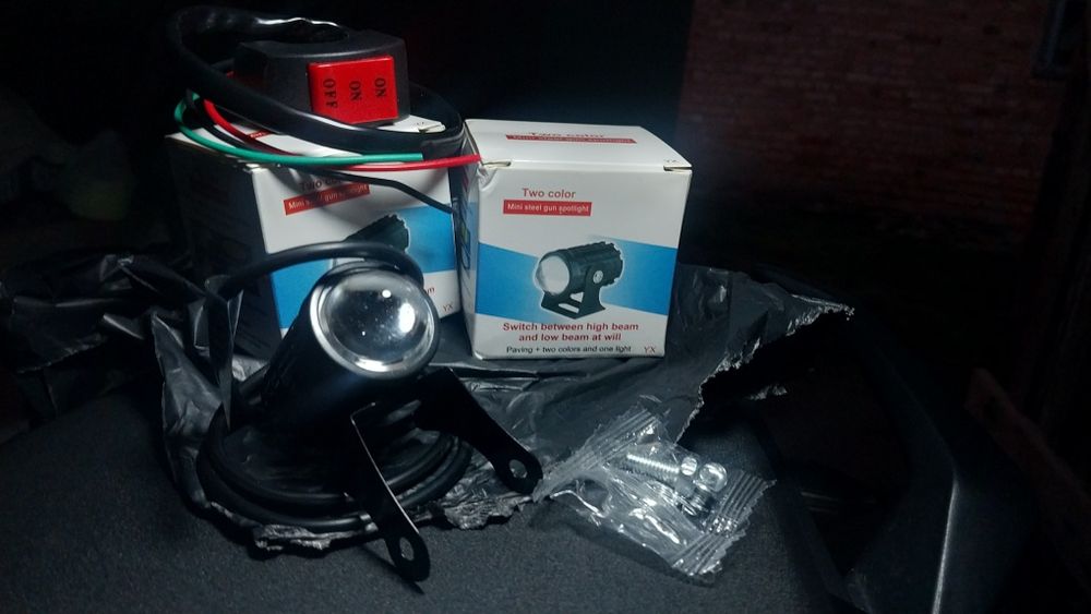 Доп світло на мотоцикл +клопка