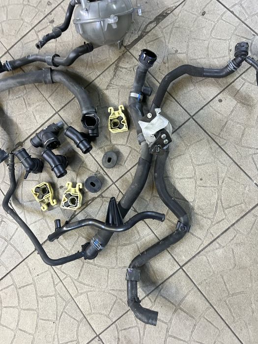 Патрубки шланги флянцы охлаждения Tiguan2