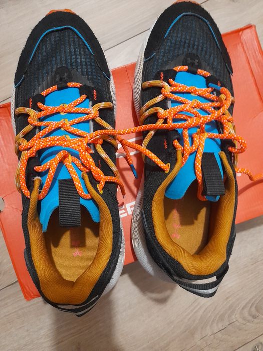 Buty Under Armour 40
