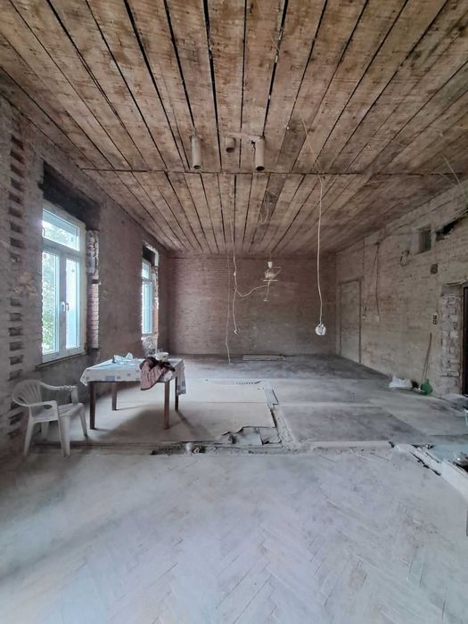 Продаж двокімнатної квартири