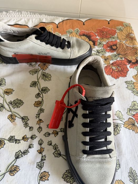 Off-White brancas