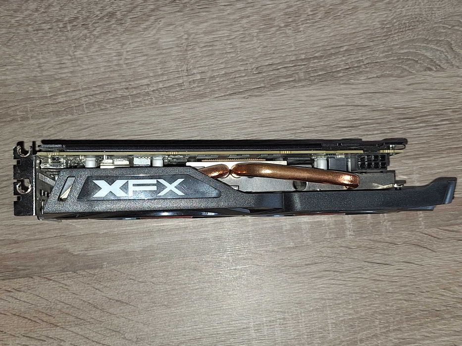 Karta graficzna AMD Radeon RX 570