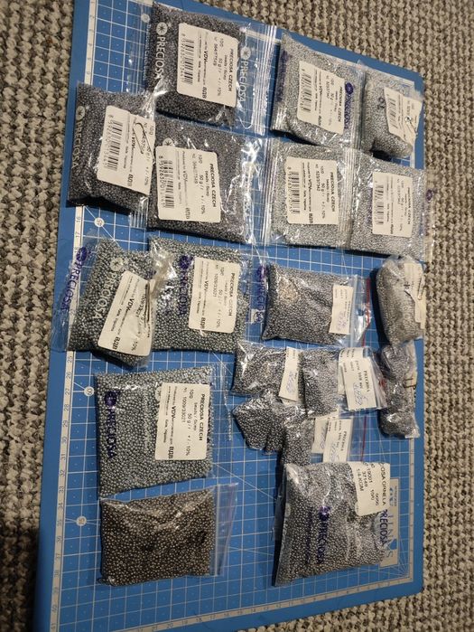 Бісер чеський Preciosa