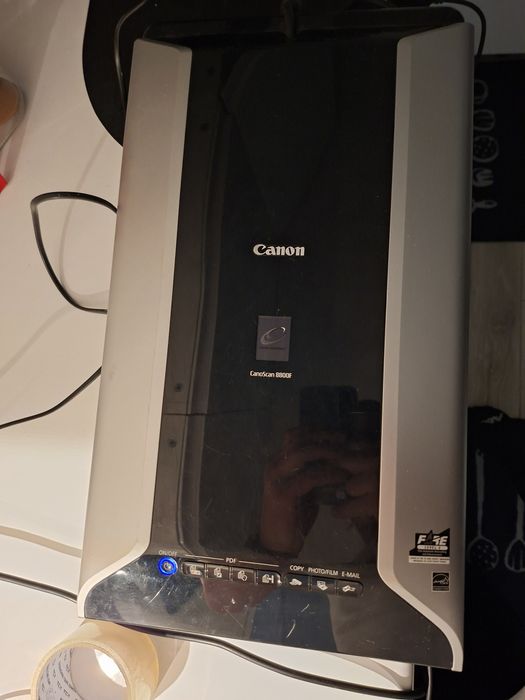 Skaner canon 8800F