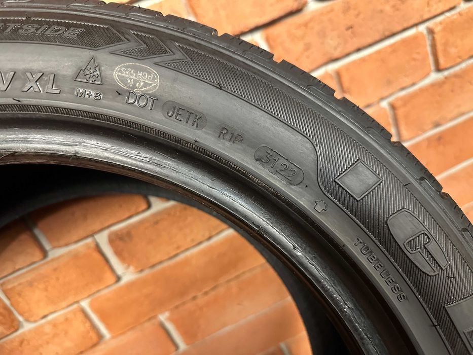 Opona Imperial ICE-PLUS  245/45R17 99V XL 7mm
