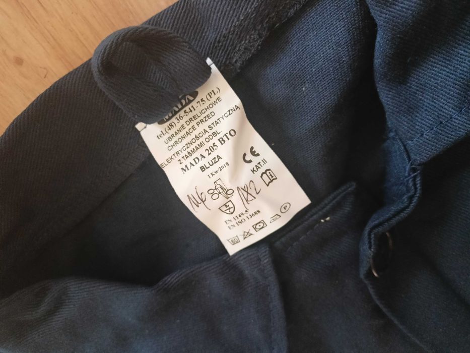 Bluza robocza z odblaskami