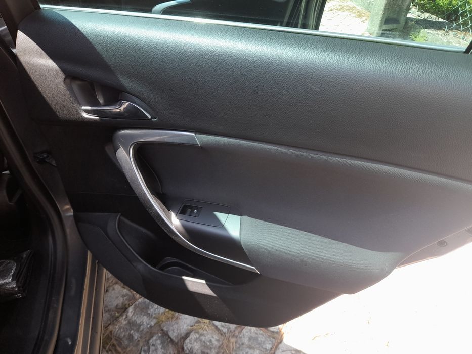 Opel insignia 2.0 cdti 163 cv