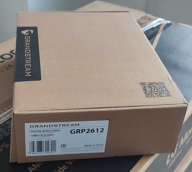 IP телефон Grandstream GRP2615 та GRP2612